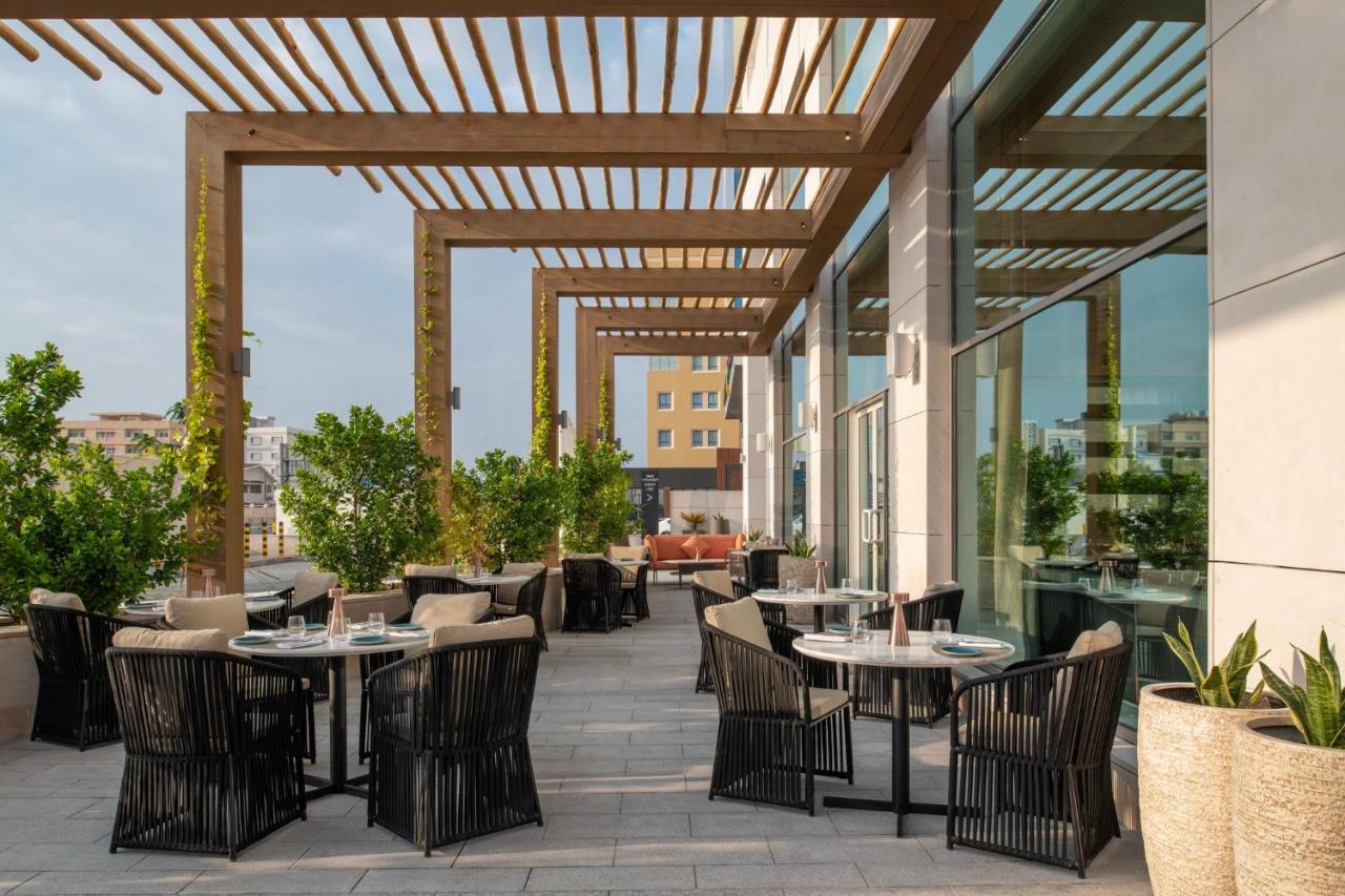 Abesq Doha Hotel And Residences, An Ihg Hotel Ngoại thất bức ảnh The Terrace